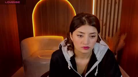 Snapshot of lia_queen_tx chatting on 06.17.26 Online 1400 - 2100 online show from 06.17.26