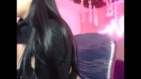 Snapshot of lia_rose_6 chatting on 11.24.25 Lia online show from 11.24.25