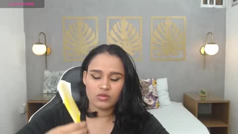 Lia  online show from 01.26.25