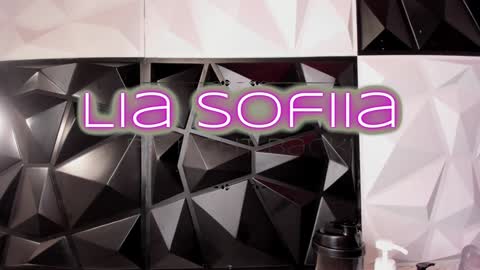 lia_sofiia online show from 01.01.25
