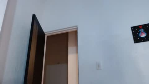 Snapshot of liaa_cute_ chatting on 01.25.25   lia  online show from 01.25.25