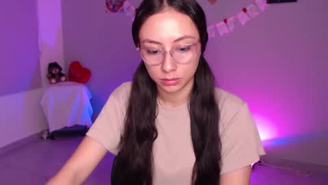   lia  online show from 04.03.26