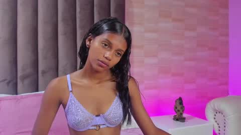 Snapshot of liaa_taylor1 chatting on 03.12.25 Lia online show from 03.12.25