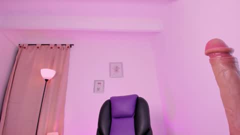 Snapshot of liaamoretzz chatting on 12.01.25 liaa moretzz online show from 12.01.25