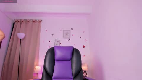Snapshot of liaamoretzz chatting on 05.21.26 liaa moretzz online show from 05.21.26