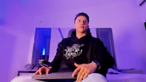 Liam Smith online show from 09.15.25