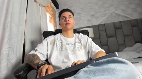 Liam Smith online show from 10.11.25