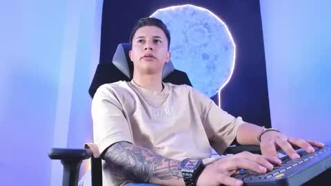 Liam Smith online show from 11.11.25