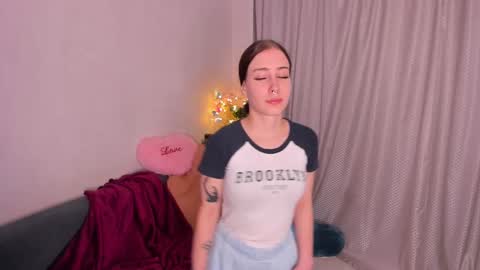 Milana online show from 03.11.25