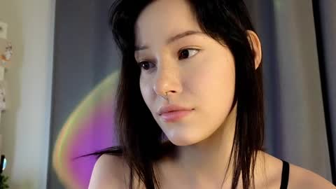 Lia  online show from 12.12.24