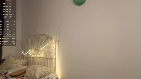 Lia  online show from 03.08.25