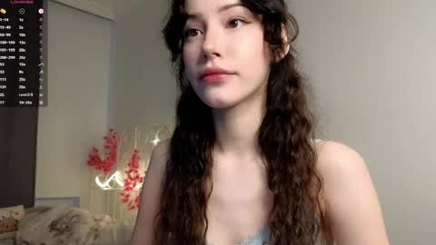 Lia  online show from 05.25.26