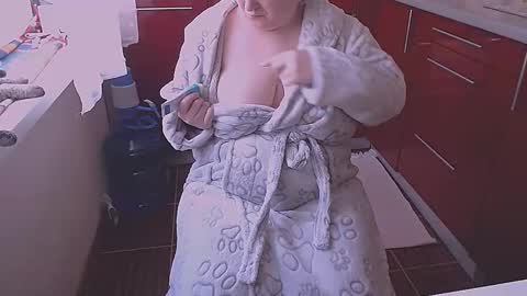 miss Lia  colection for travel online show from 05.03.26