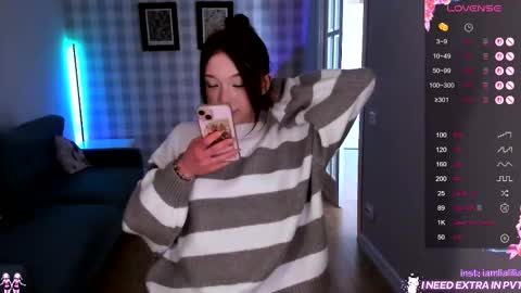 Snapshot of lialilia chatting on 02.04.26 lialilia online show from 02.04.26