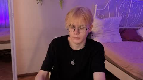 LIAM online show from 04.12.26