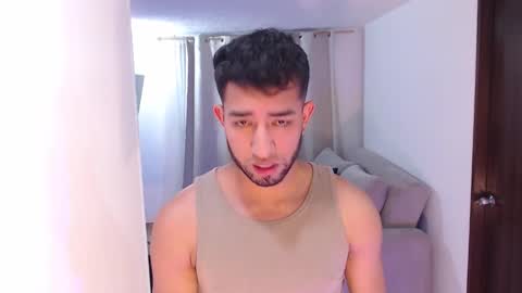 liam_bronw online show from 01.11.26