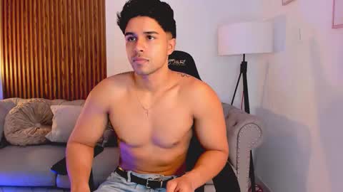 Liam Collins online show from 11.04.25