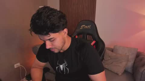 Liam Collins online show from 02.15.26