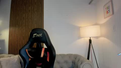 Liam Collins online show from 05.22.26