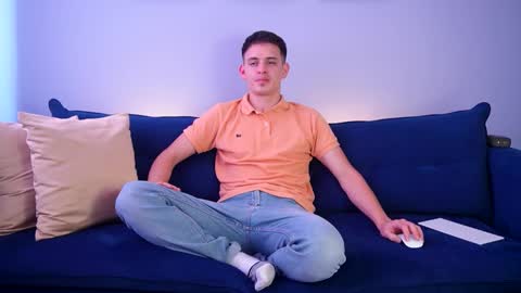 Liam online show from 02.28.25