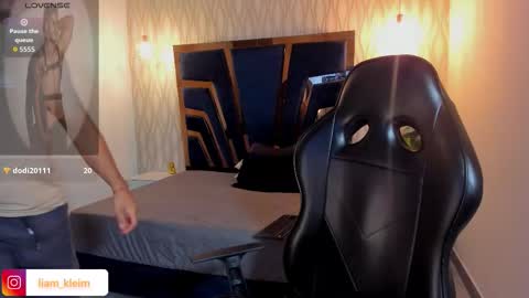 LIAM KLEIN online show from 03.15.26