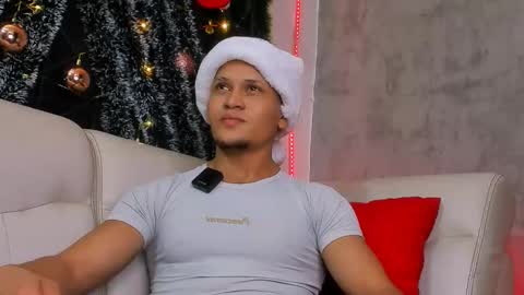 liam_knight online show from 12.16.25