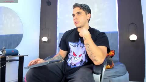 Liam online show from 10.15.25