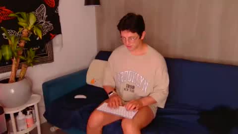 Liam and oliver online show from 03.18.26