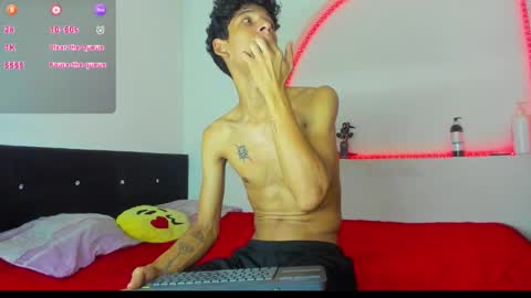 Snapshot of liammendoza98 chatting on 12.19.25 LIAM KAI online show from 12.19.25