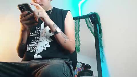 Liam online show from 12.23.25