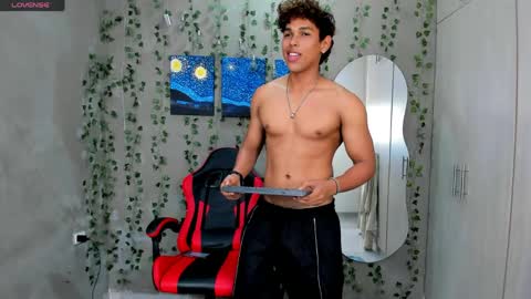 liamvibes212 online show from 04.16.26