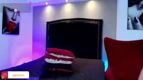 Snapshot of liamwild20 chatting on 01.08.26 liam online show from 01.08.26