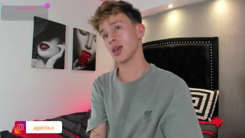 Snapshot of liamwild20 chatting on 03.01.26 liam online show from 03.01.26