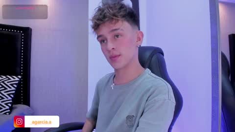 liam online show from 04.08.26