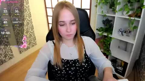 Snapshot of liana_bright chatting on 02.06.25 Liana online show from 02.06.25