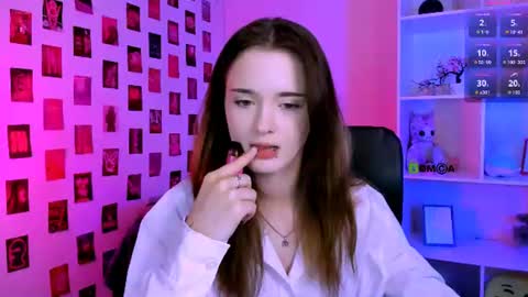 Little Liana  online show from 07.10.26