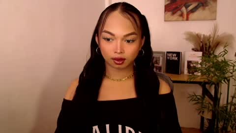 Snapshot of lianna_fox69 chatting on 07.15.26 CALL ME LIANNA online show from 07.15.26