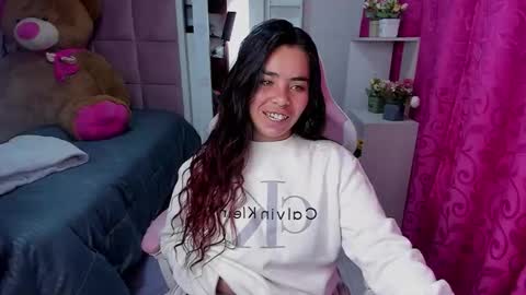 liany_taylor online show from 02.15.26