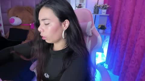 liany_taylor online show from 04.16.26