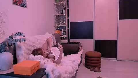 Snapshot of libra_mia chatting on 09.16.25 libra_mia online show from 09.16.25