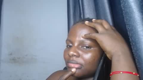 Snapshot of lick_pussyjuice chatting on 02.05.25 kimani online show from 02.05.25