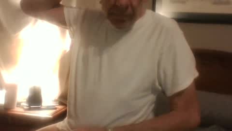 lickmysnowballs online show from 12.28.24