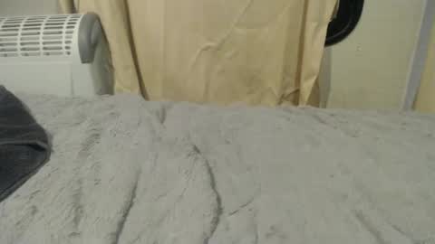 lickurlipz1 online show from 03.06.25