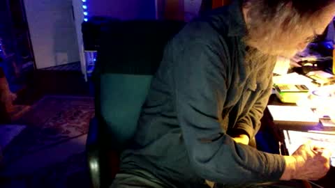 Snapshot of lickyouryoni chatting on 09.12.25 LickYourYoni online show from 09.12.25