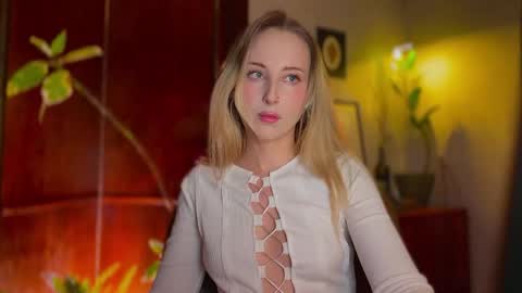 Snapshot of lierie chatting on 02.22.26 its my birthday today so im offline but id be so happy if you felt like sending me a birthday love while im away online show from 02.22.26