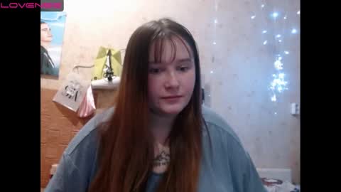 Snapshot of light_lunaa chatting on 12.15.24 light_lunaa online show from 12.15.24