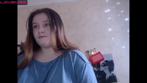 Snapshot of light_lunaa chatting on 12.25.24 light_lunaa online show from 12.25.24