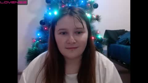 Snapshot of light_lunaa chatting on 01.01.25 light_lunaa online show from 01.01.25