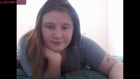 Snapshot of light_lunaa chatting on 01.05.25 light_lunaa online show from 01.05.25