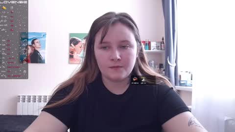 Snapshot of light_lunaa chatting on 02.14.25 light_lunaa online show from 02.14.25